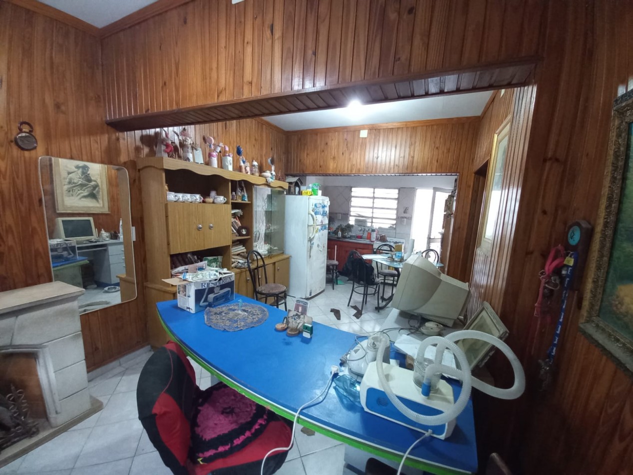 RETASADA-OPORTUNIDAD Excel casa al frente 2 Dorm-Luminosa-Ventil cruzada-Posib 3o Dorm. Patio. 