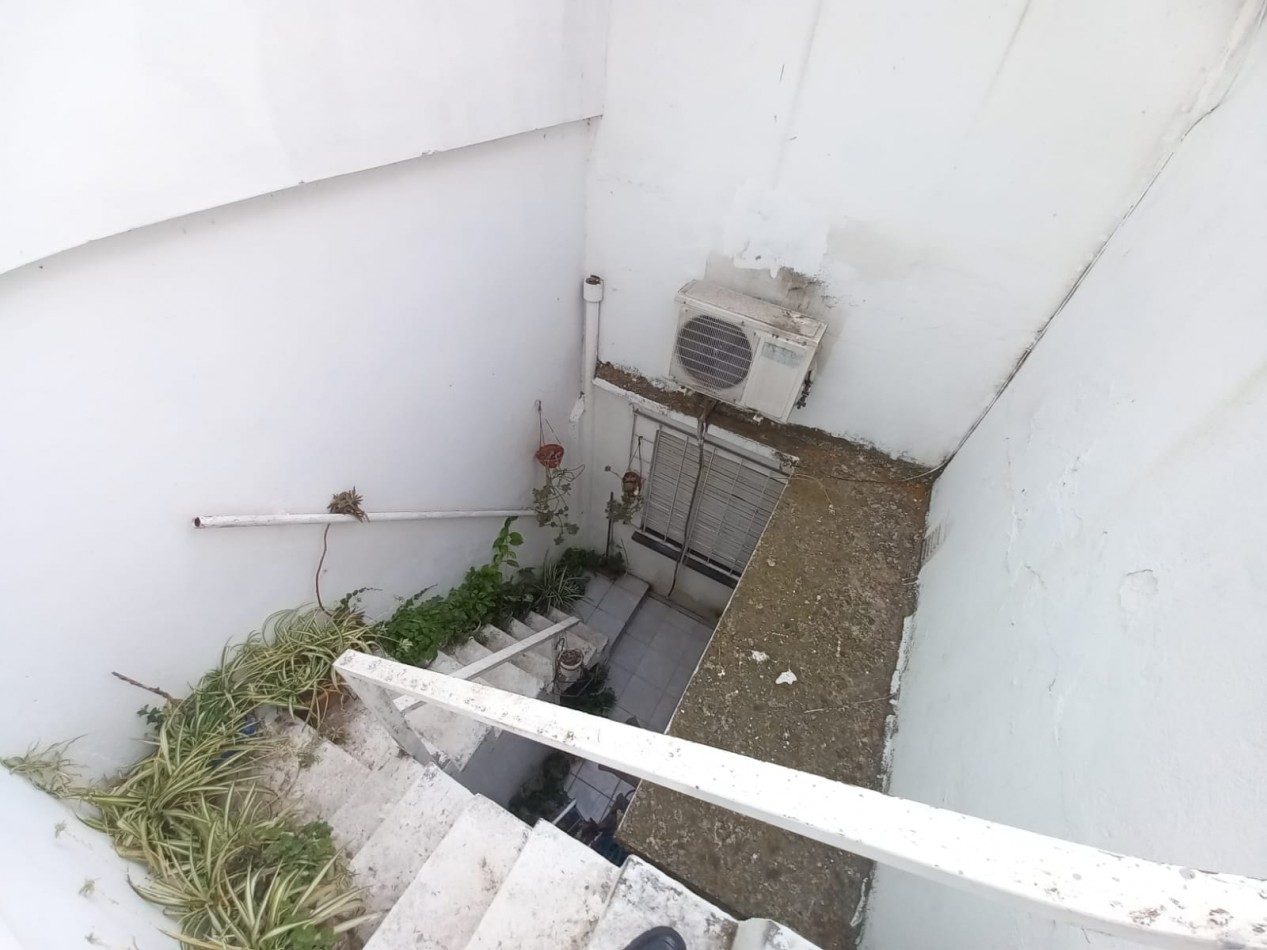 RETASADA-OPORTUNIDAD Excel casa al frente 2 Dorm-Luminosa-Ventil cruzada-Posib 3o Dorm. Patio. 