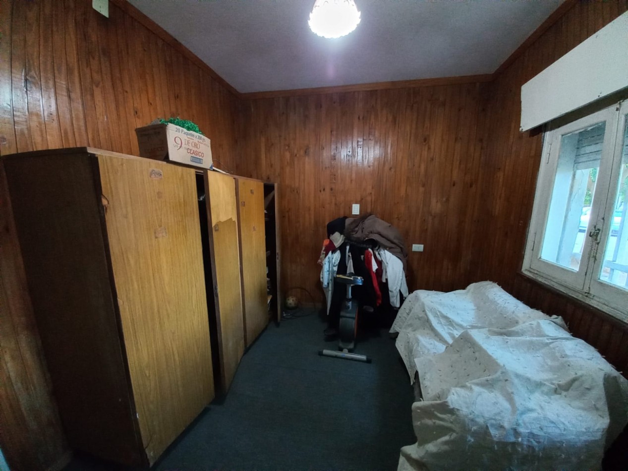 RETASADA-OPORTUNIDAD Excel casa al frente 2 Dorm-Luminosa-Ventil cruzada-Posib 3o Dorm. Patio. 